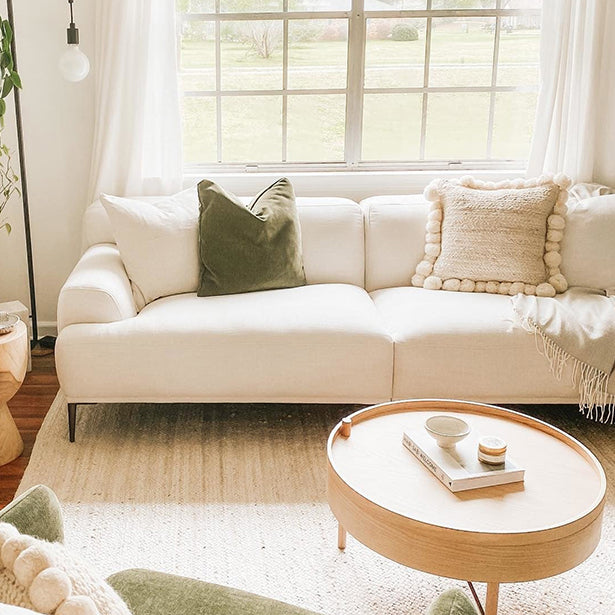 リビングルームコンテンポラリーホワイト標準的な埋め込み式腕の固定ソファ