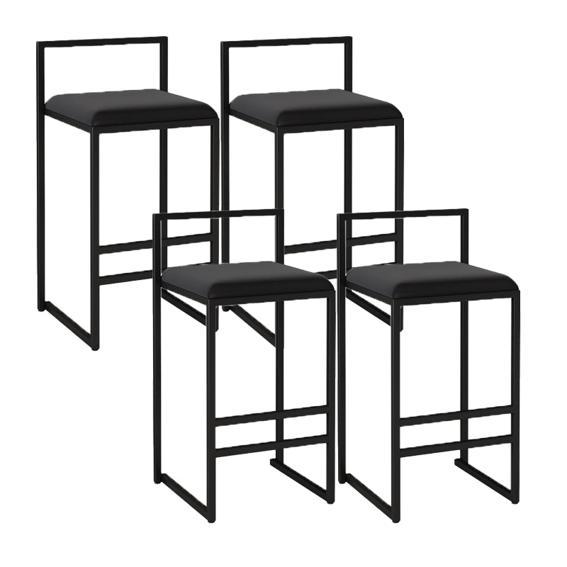 Negozio di gioielli contemporanei con bancono