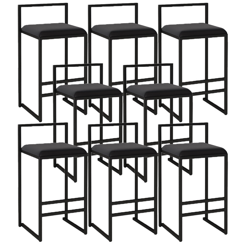 Negozio di gioielli contemporanei con bancono