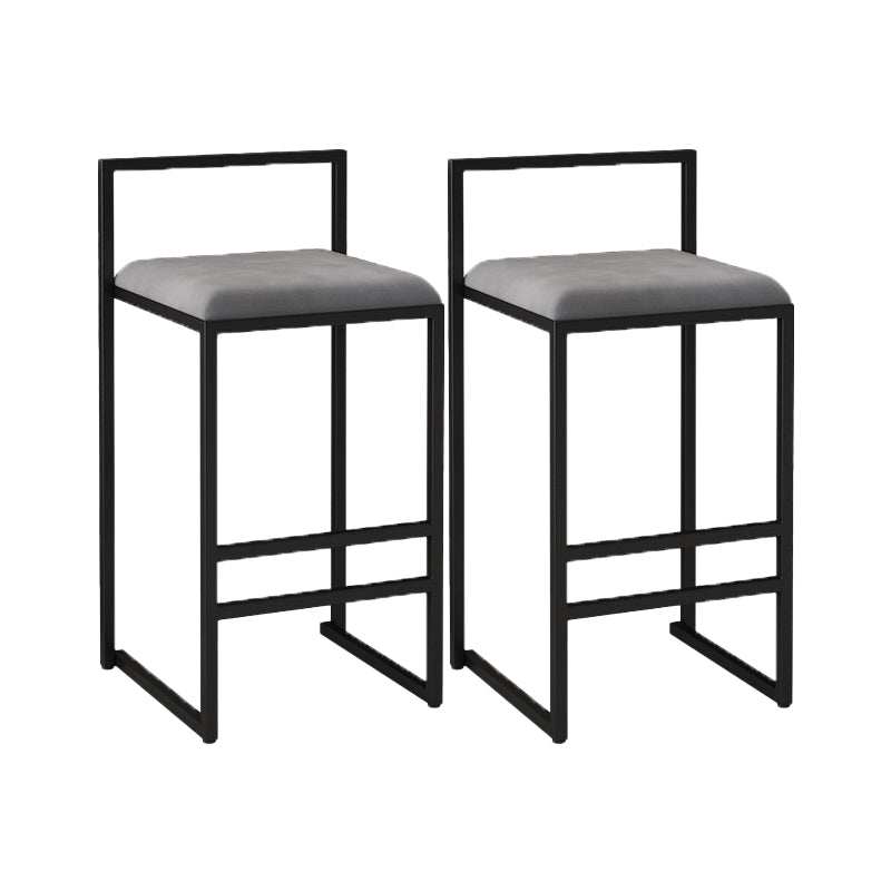 Negozio di gioielli contemporanei con bancono