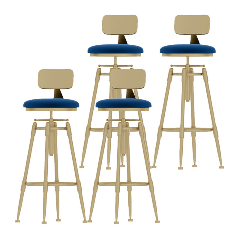 Sgabello da bar in ferro da bancone rotabile glam ridotto con cuscino e pedale