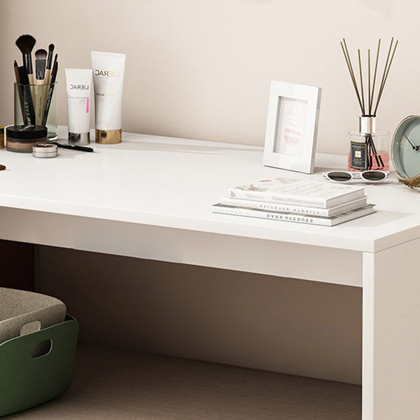 Zeitgenössischer Stil Engineered Wood Schreibtisch Rechteck Schlittenbasisschreibtisch für Home Office