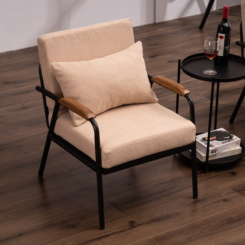 アパート用の枕トップアームを備えた1/2シーターソファ29.53 "