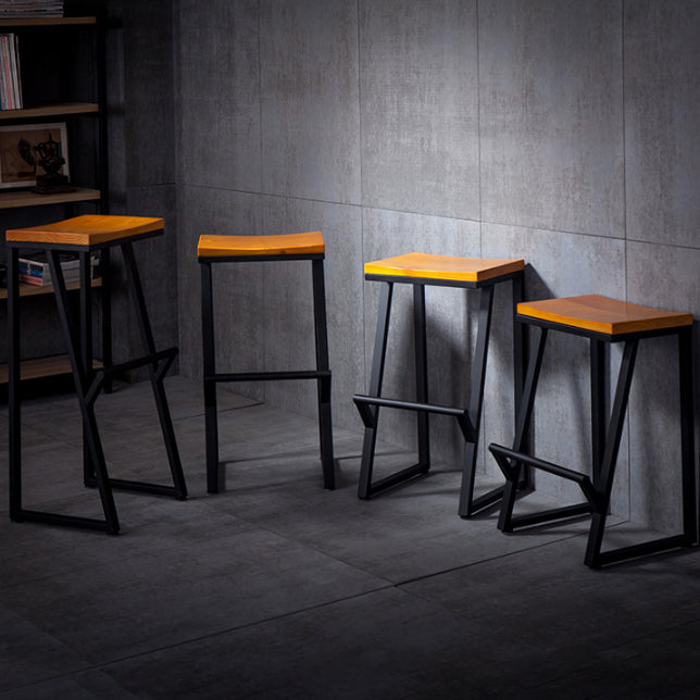 Industrial Square Counter & Bar Stool Metal Natural Counter Height Stool for Cafe Clearhalo 'Bar Furniture' 'Bar Stools' 'bar_stools' 'furn' 'furn_bar_stools' 'Furniture' 'Kitchen & Dining Furniture' 5185413