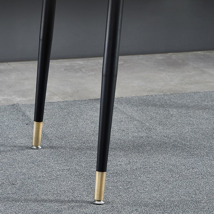 Table à manger en pierre péout