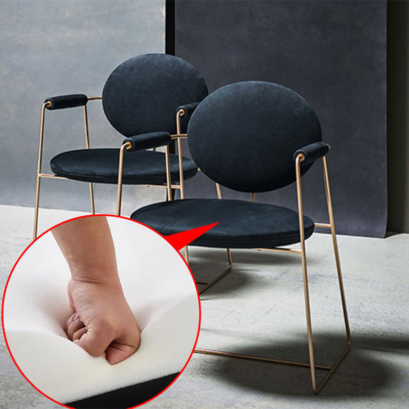 Sillas de comedor de Velvet Glam Velvet Silla de comedor de brazo de metal para uso en el hogar