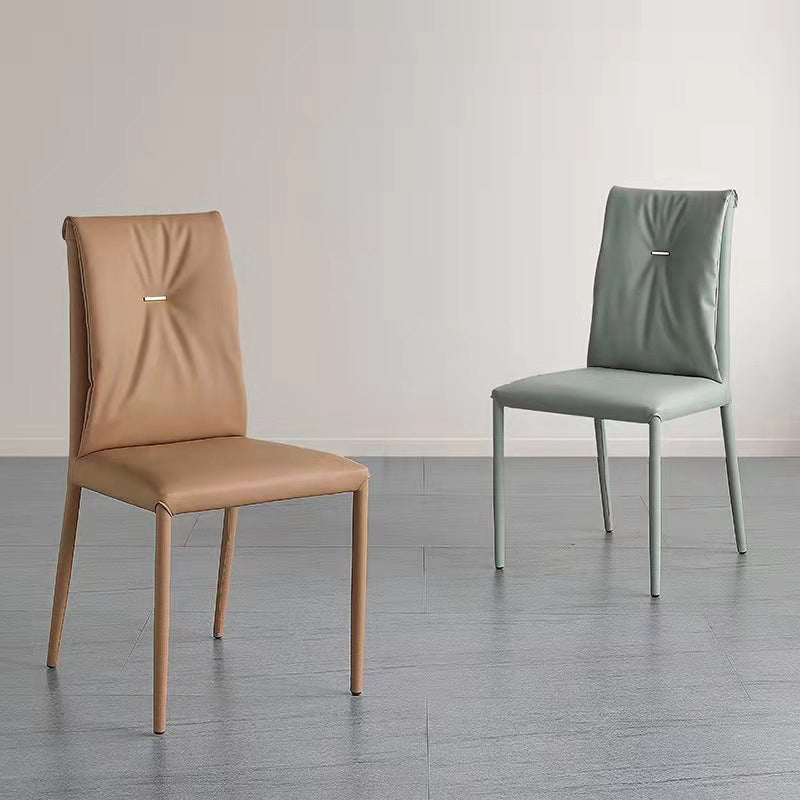 Eigentijdse faux lederen eetkamerstoelen metalen armloze eetkamerstoel voor thuisgebruik