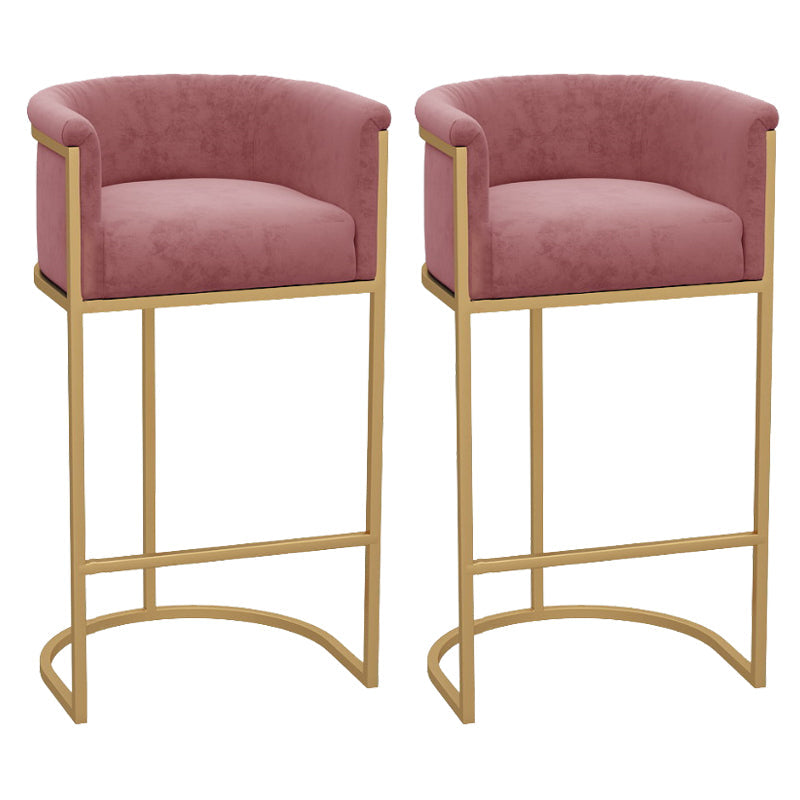 Sgabello in velluto con poggiapiede con poggiapiedi con poggiapiedi.