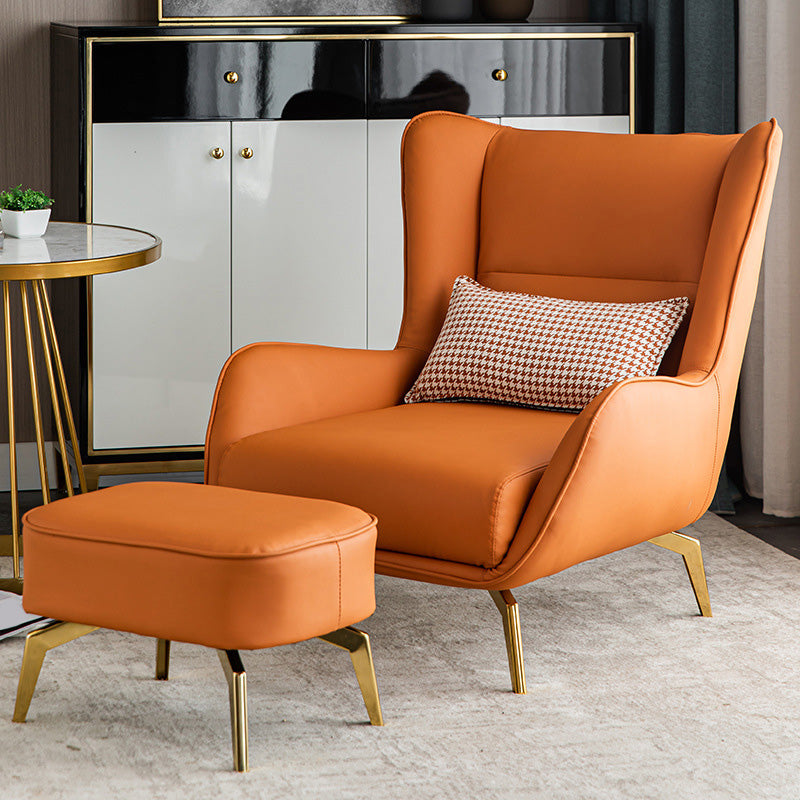 Chaise arrière d'oreiller avec des jambes de base dorées à quatre et bras évasés