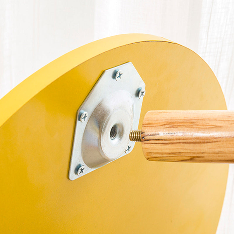 Skandinavischer runder Endtisch Holzstativsofa Beispeicher mit Lagerung