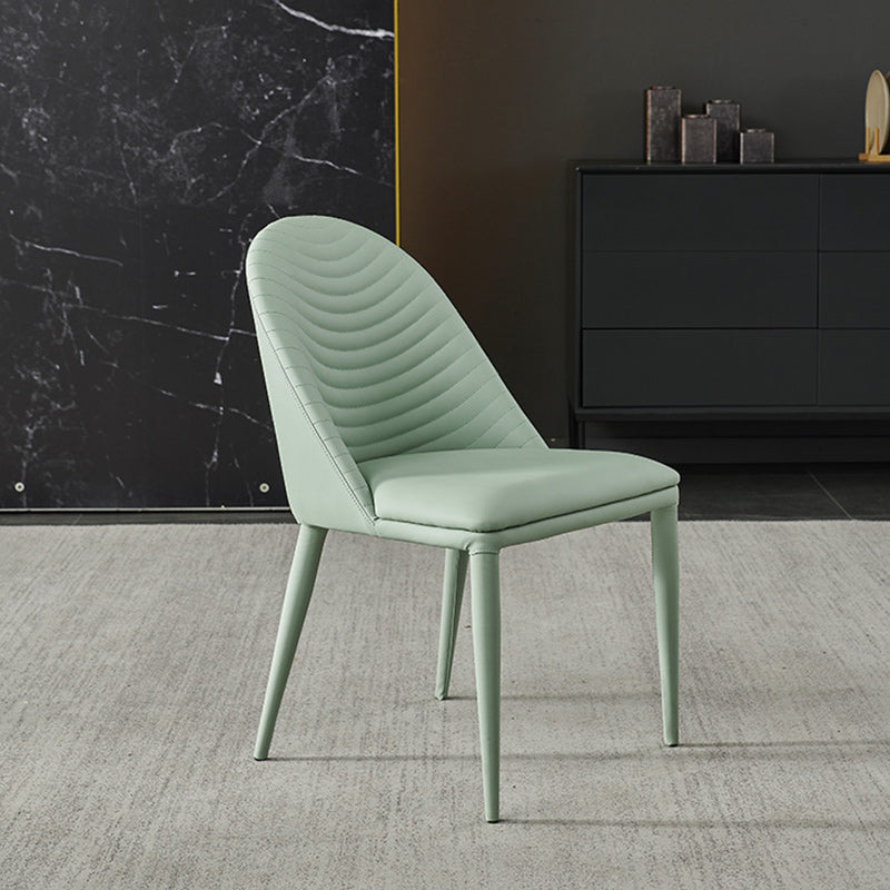 Sillas laterales de comedor de cuero sintética contemporánea para uso de restaurantes para uso de restaurantes
