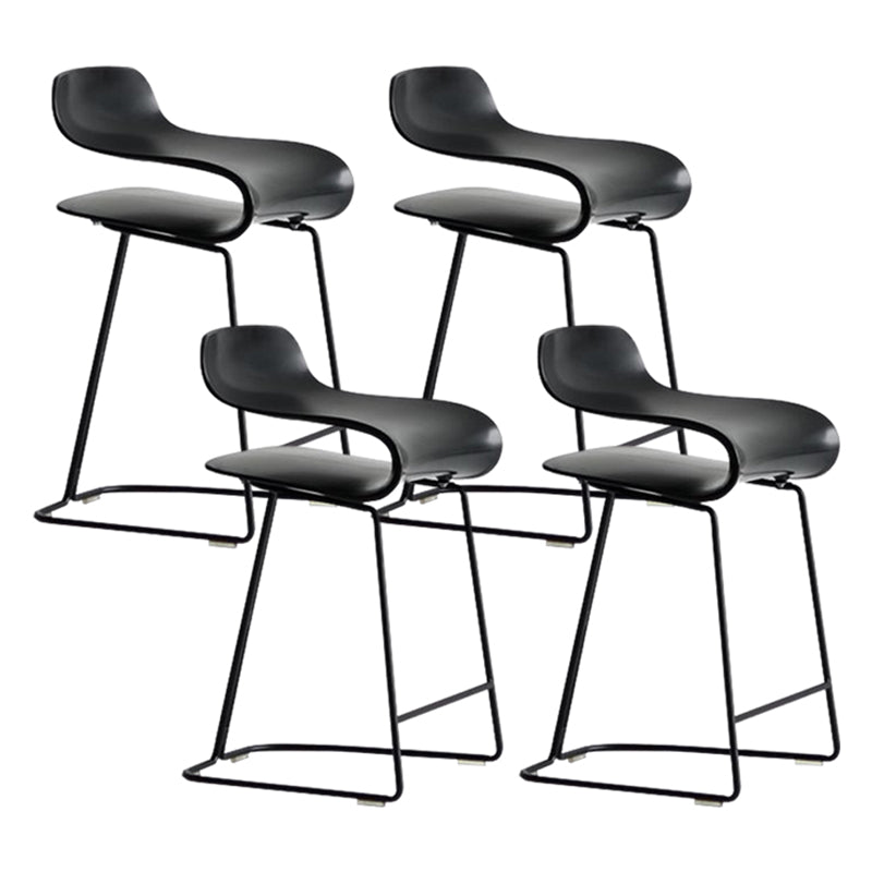 北欧スタイルのメタルバースツールプラスチックカウンターバースツールキッチン