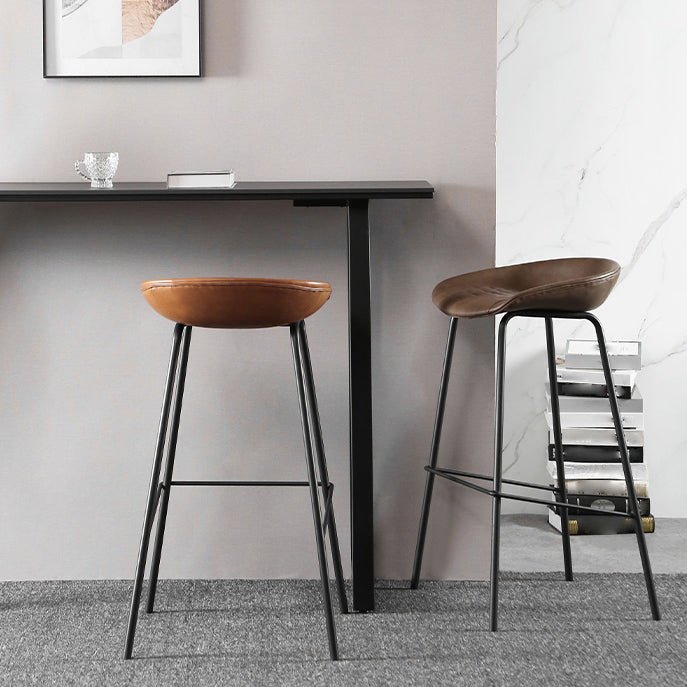 Taburetes de taburetes de cuero de estilo industrial con base de metal para el hogar