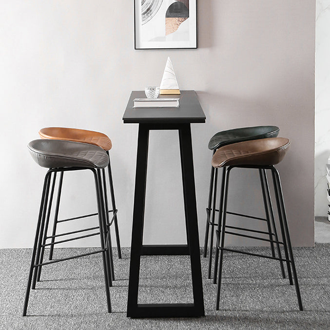 Taburetes de taburetes de cuero de estilo industrial con base de metal para el hogar