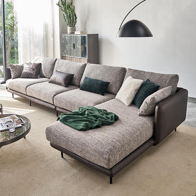 リビングルーム用の枕と枕付きの現代のタキシードアームソファ35.43 "