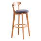 Scandinavische gestoffeerde voetsteun lage rugkruk 27.55 'Beech Bar Stool