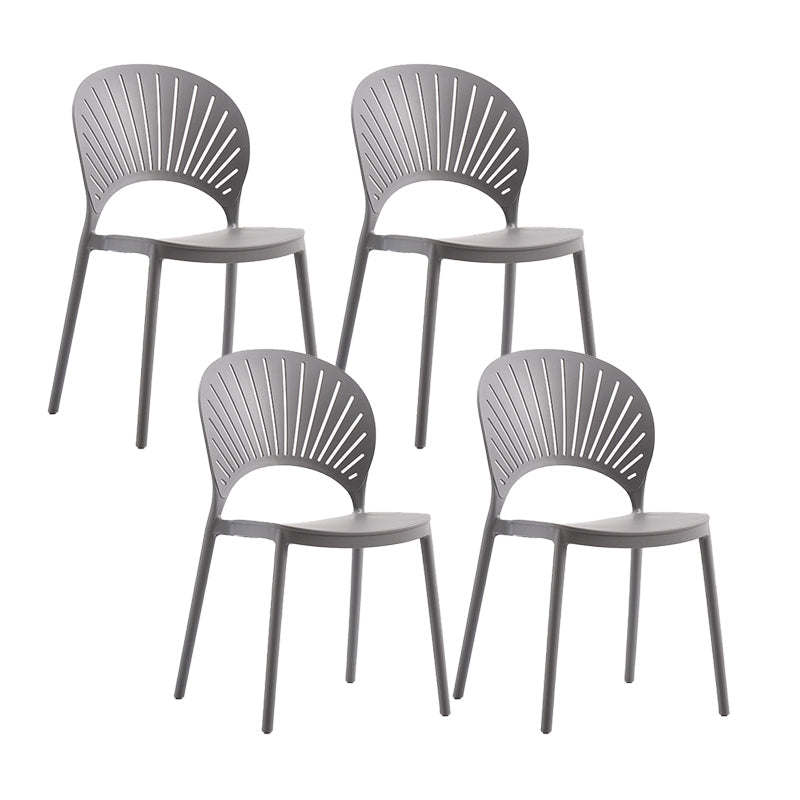 Silla lateral de té de leche escandinava apilada acabado mate silla de comedor de plástico