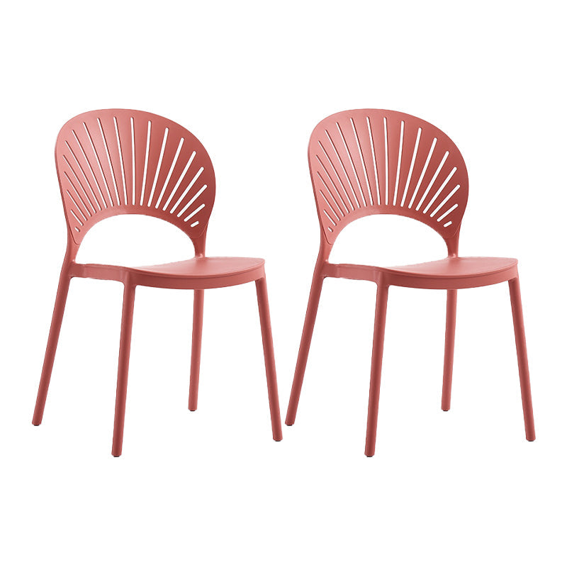 Silla lateral de té de leche escandinava apilada acabado mate silla de comedor de plástico