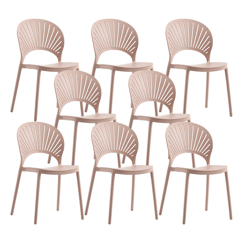 Silla lateral de té de leche escandinava apilada acabado mate silla de comedor de plástico