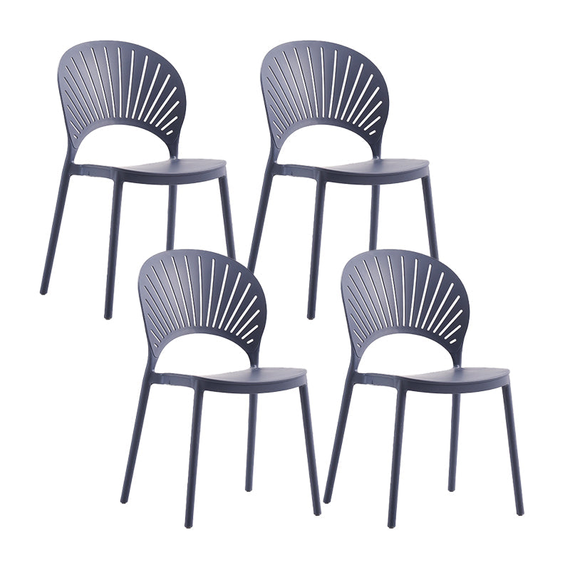 Silla lateral de té de leche escandinava apilada acabado mate silla de comedor de plástico