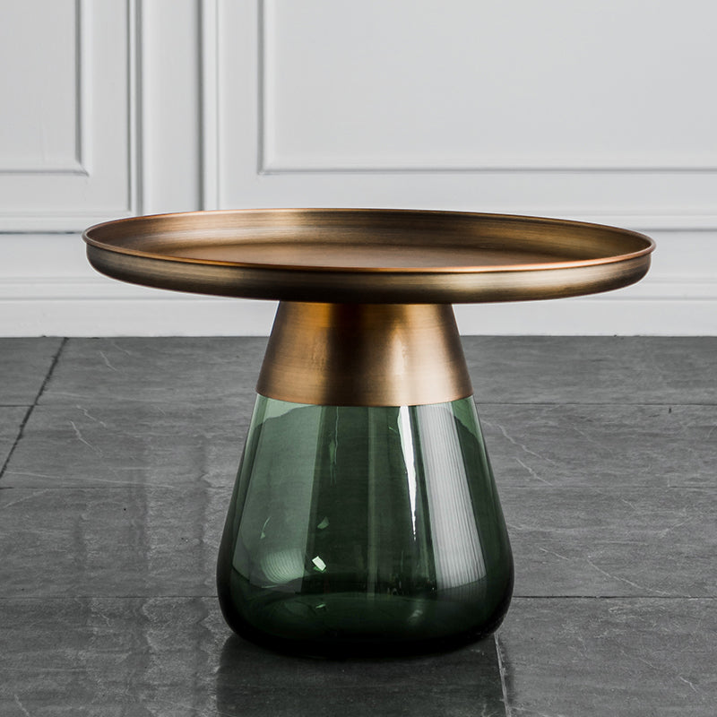 Tavolino con laterale rotondo in stile contemporaneo