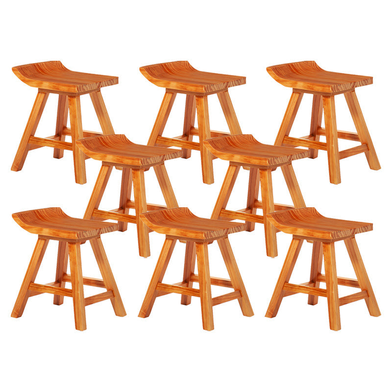 Moderno sgabello da bar in legno di sgabelli da banco di schienale senza braccio con sedile e pedale