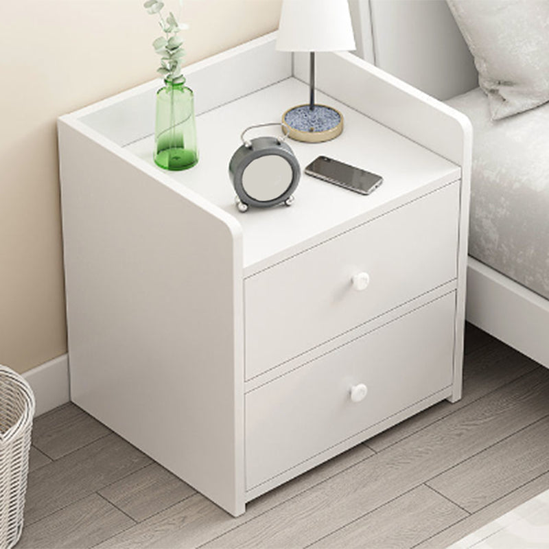 Hölzerne Nachttisch mit 12 "breitem Nachttisch mit Schubladen und Regal