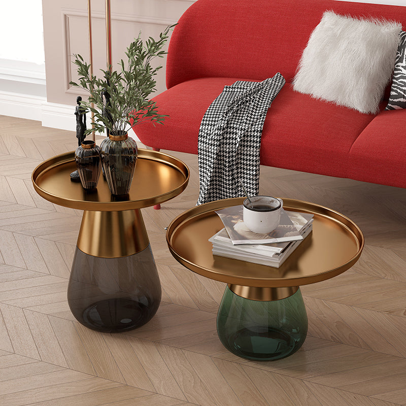 Tavolo laterale rotondo in metallo moderno di metà secolo Tavolino singolo Base laterale