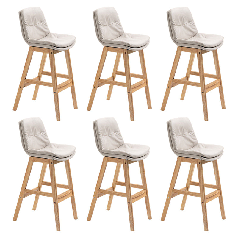 Moderner Rubberwood Footstütze Barstool Low Back Restaurant Hocker