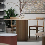 Table à manger ronde de style moderne Table à manger en bois massif pour la maison