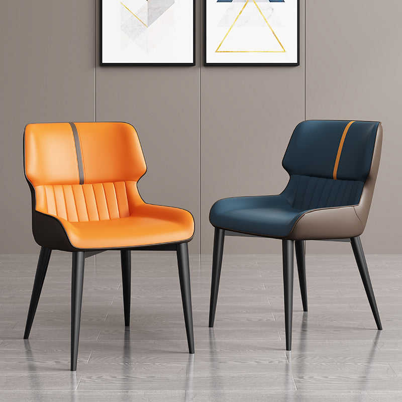 Chaise d'appoint à oreilles contemporaine, finition mate, chaise de salle à manger en cuir