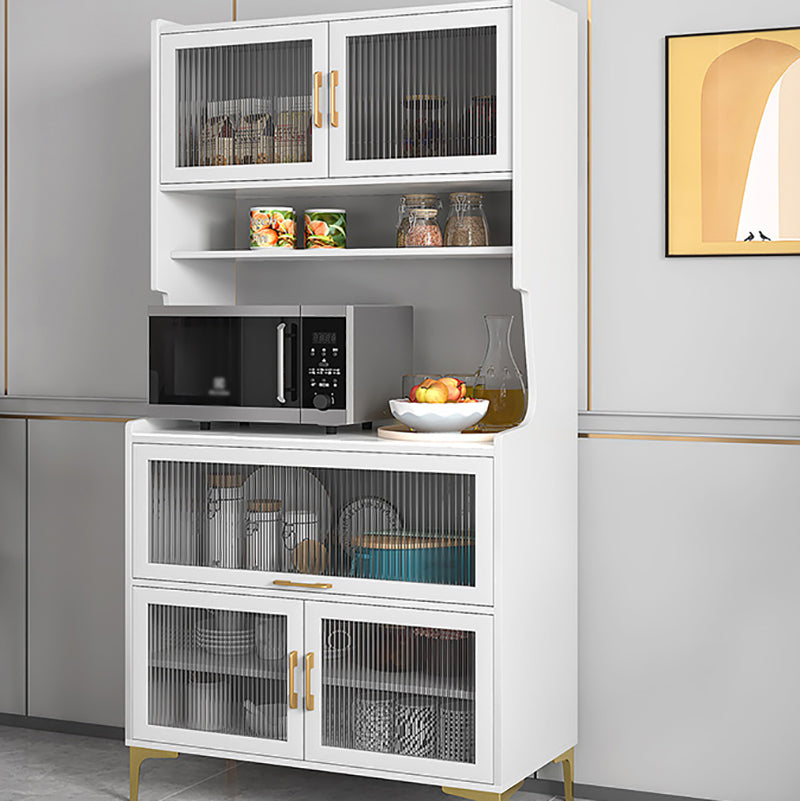 Server di cucina in legno con countering in pietra sinterizzato con porte di vetro