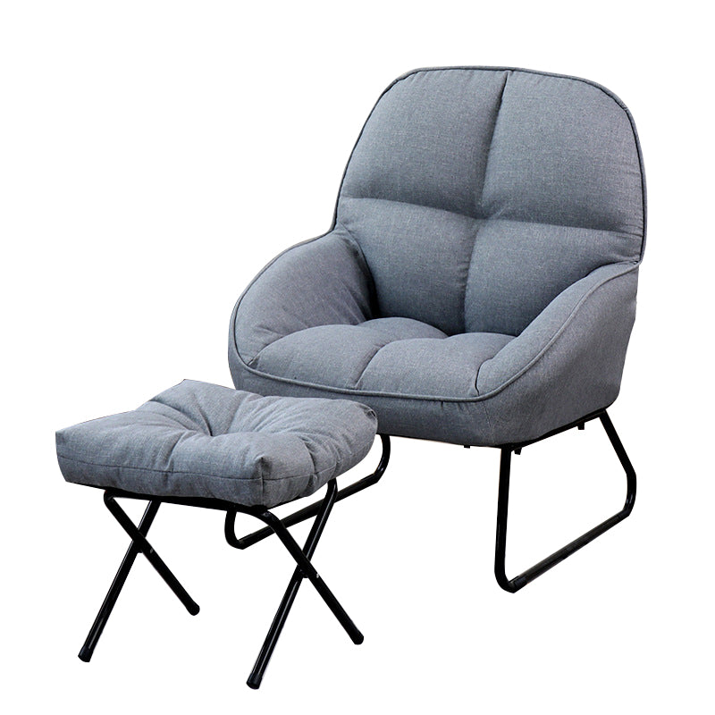 Leinen 23,62 "Weit ausgestellter Waffenstuhl mit Schlittenbasis und Keks zurück