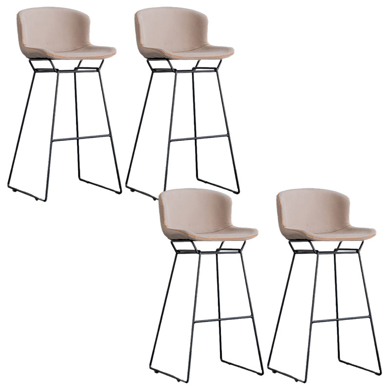 Tabouret de comptoir sans arme de dos moderne tabouret de fer avec base de métal noir