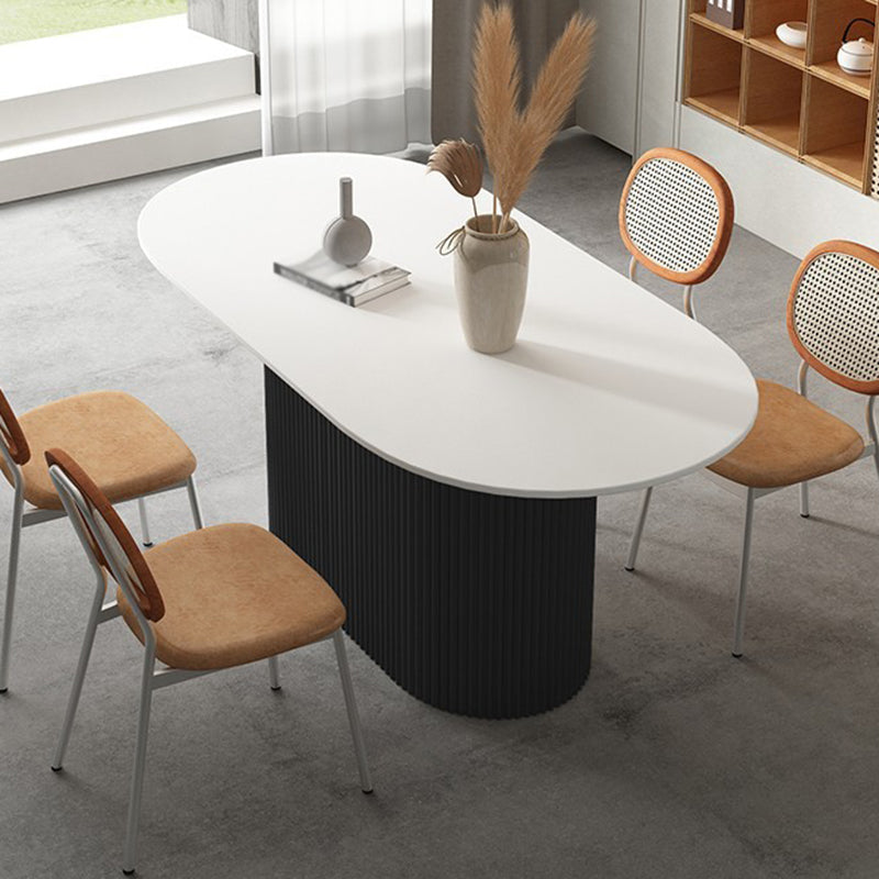 Ovaler Esstisch von Simplicity mit Sockeltisch aus gesintertem Stein und Kiefernholz