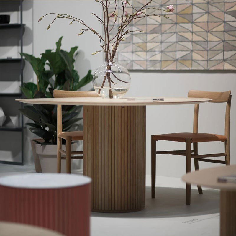 Round Dining Table Modern Style Solid Wood Dinner Table for Home Kitchen