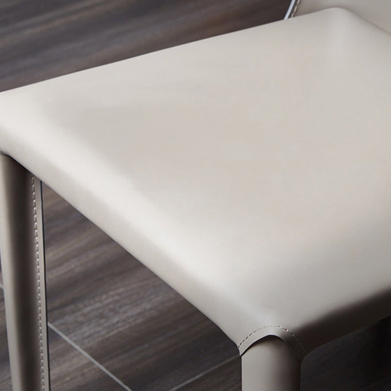 Hedendaagse faux lederen eetkamerstoel metalen eetkamerstoel voor restaurantgebruik