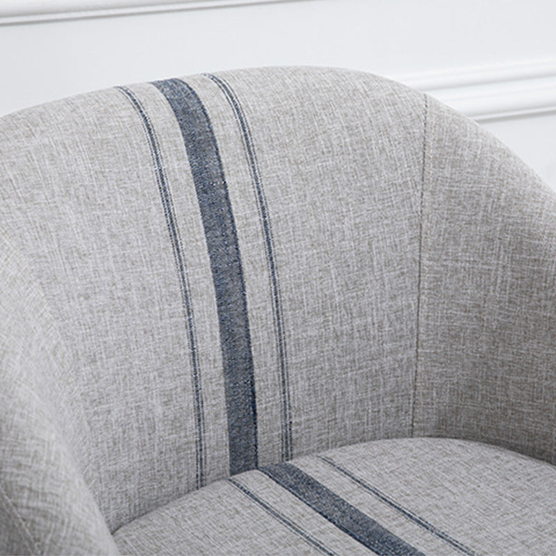 22.04 "W*22.04" D eingebrauchter Waffenstuhl mit grundlegenden vier Beinen mit festem Rücken