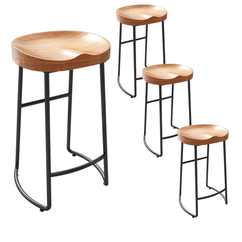 Taburete de bar contemporáneo de madera maciza Taburete de bar de metal con asiento contorneado