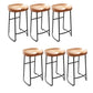 Taburete de bar contemporáneo de madera maciza Taburete de bar de metal con asiento contorneado