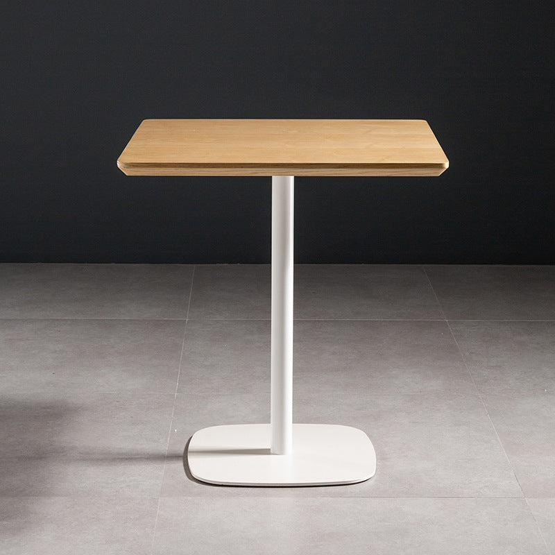 Salle à manger au café table de restauration industrielle table de salle à manger en bois