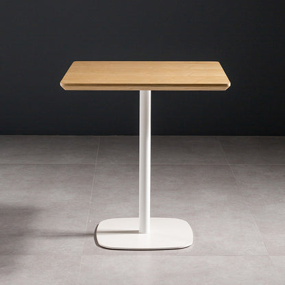 Salle à manger au café table de restauration industrielle table de salle à manger en bois