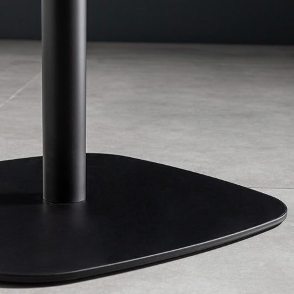 Salle à manger au café table de restauration industrielle table de salle à manger en bois