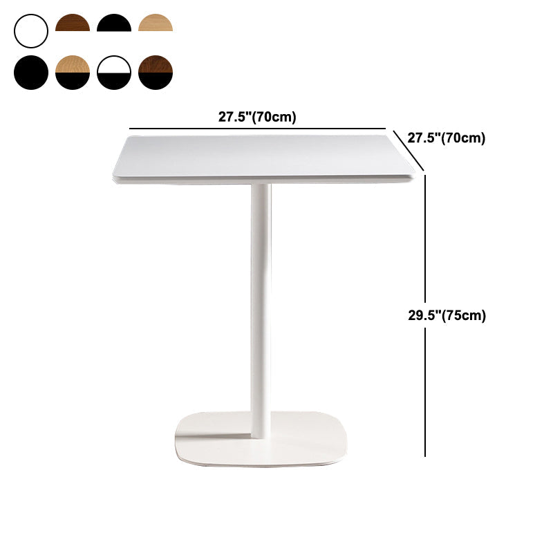 Salle à manger au café table de restauration industrielle table de salle à manger en bois