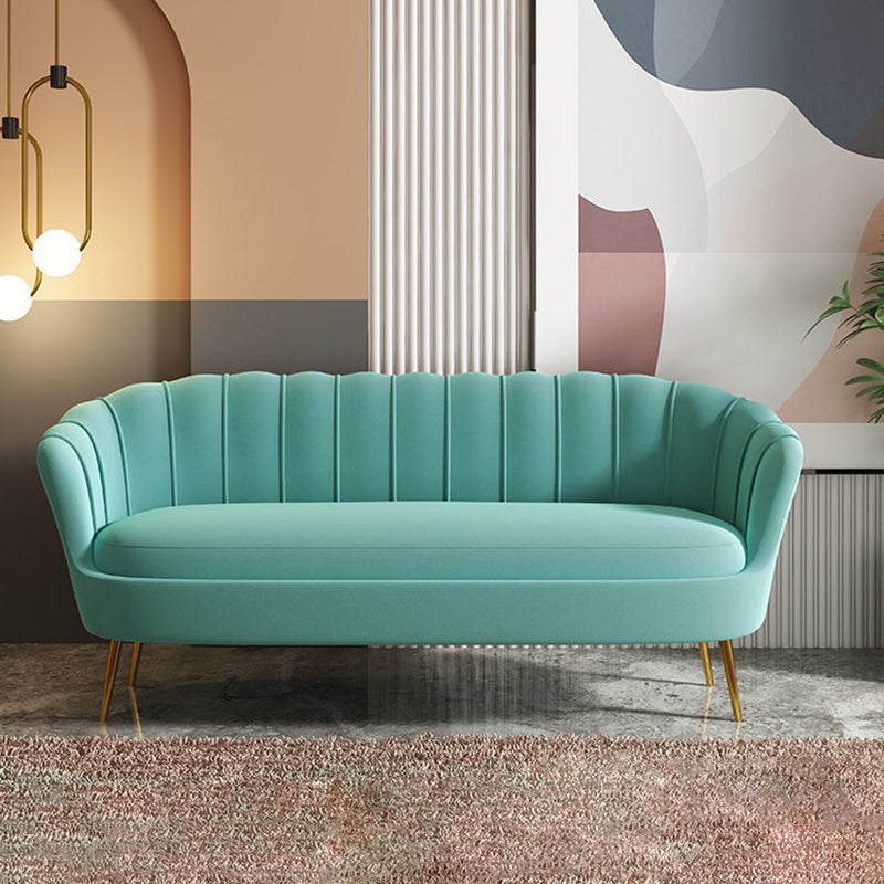 Canapé arrière cousu glam classique avec des pattes d'épingle à cheveux pour appartement