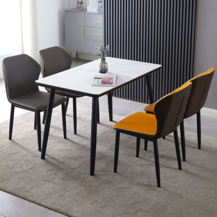 Zeitgenössischer Stahl Essstuhl Flügelback -Seitenmöbel im matten Finish für Innenräume