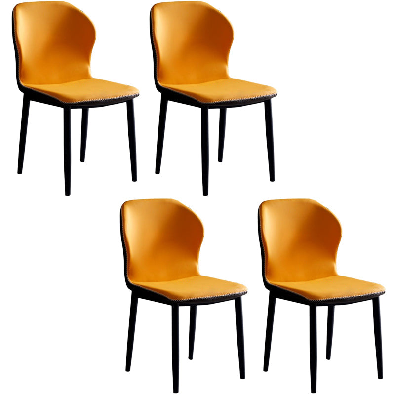 Zeitgenössischer Stahl Essstuhl Flügelback -Seitenmöbel im matten Finish für Innenräume