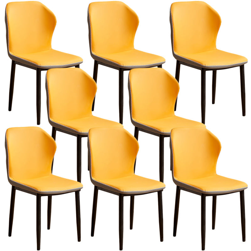 Zeitgenössischer Stahl Essstuhl Flügelback -Seitenmöbel im matten Finish für Innenräume