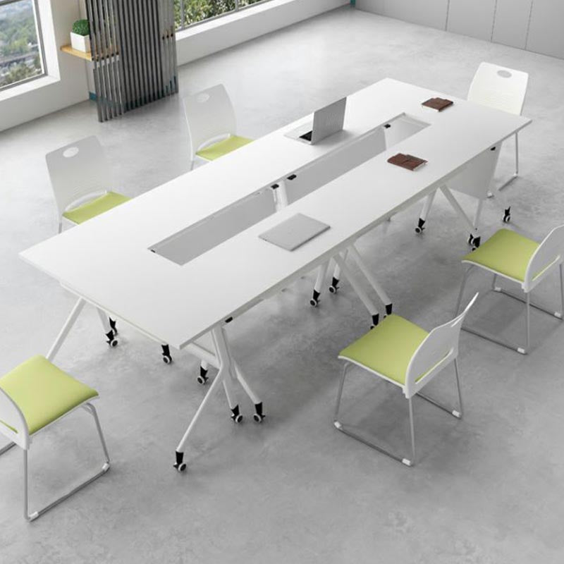 Scrivania rettangolare di scrittura top in legno fabbricato naturale con ruote a tracota