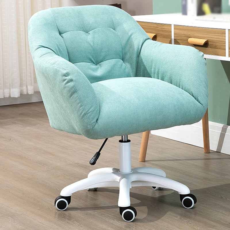 Roues de fauteuil accent en cuir PU Armes incluses chaise pour le salon
